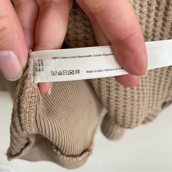 Free People FP One Blake Thermal Waffle Knit Patch Elbows Top Moon Rock Size S - Picture 8 of 8